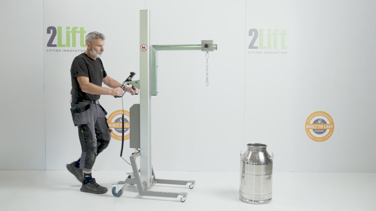 Load video: Demonstration of the versatility of B-Line minilifters equipped with different tools for lifting and handling various loads such as open vessels, rolls, and boxes.