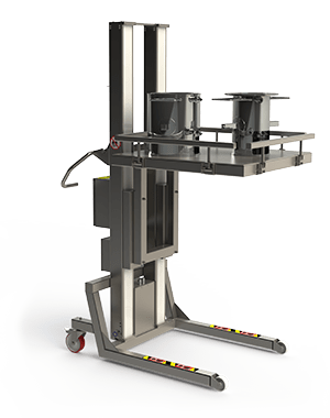 Lifting apparatus with a custom designed metal platform with a supportive railing. For lifting vessels in a pharmaceutic environment. 2Lift ApS.